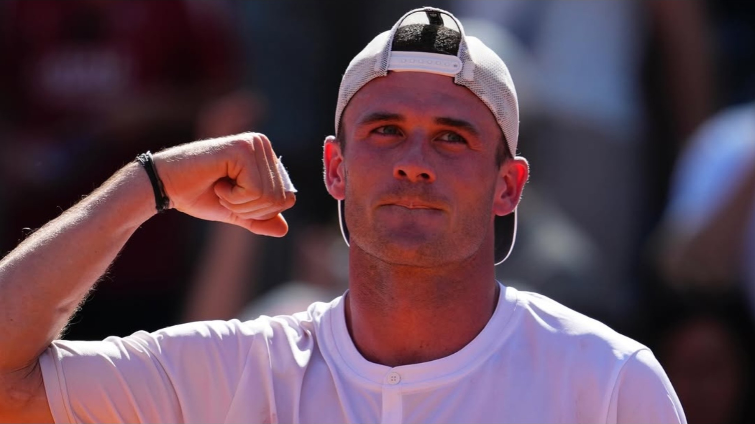 客场胜利再 客场胜利再