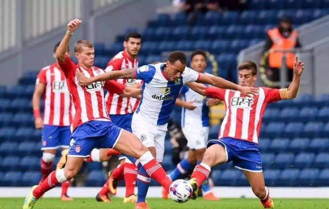 步的临近 步的临近